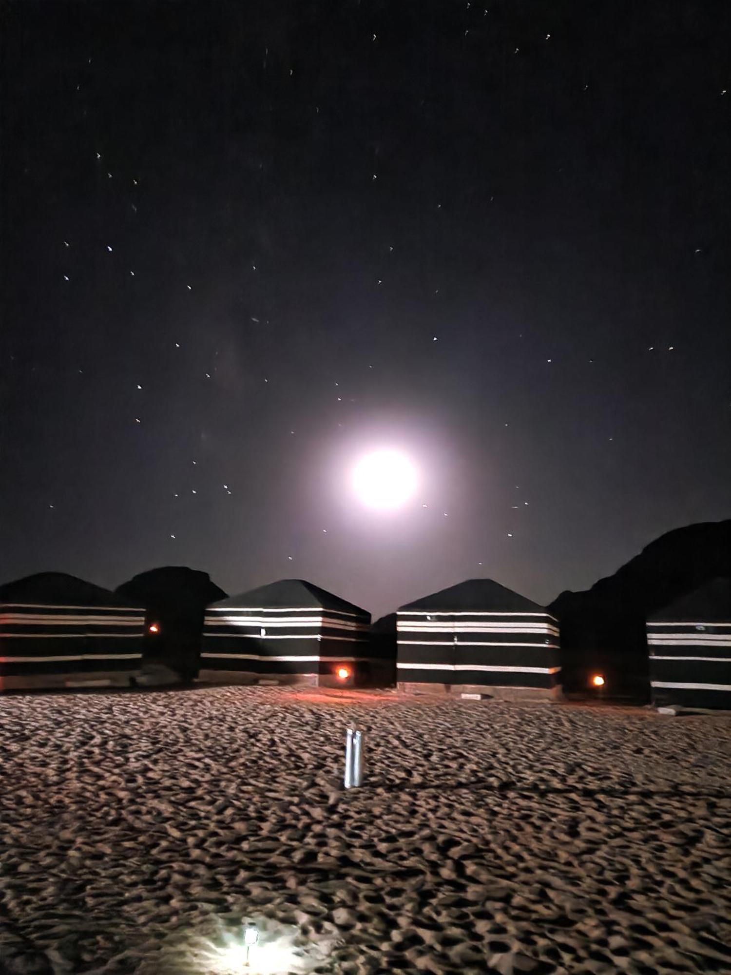 Star City Camp Wadirum Wadi Rum Exterior photo