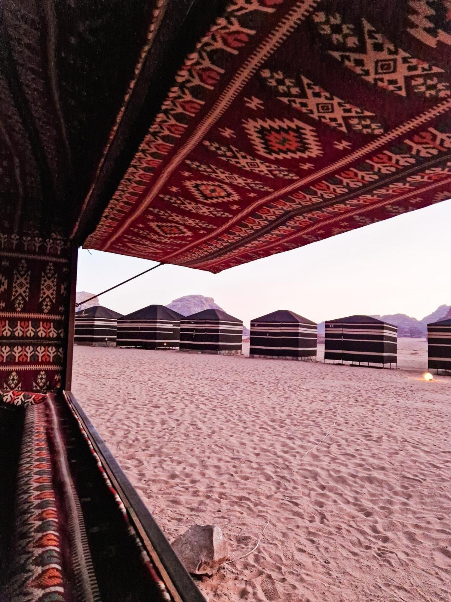Star City Camp Wadirum Wadi Rum Exterior photo